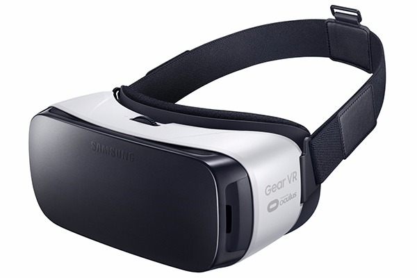 Anteojos de Realidad Virtual "Oculus" (Samsung). 