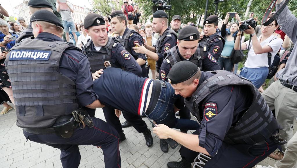 Simpatizantes de Alexei Navalny y varios periodistas que cubrían la manifestación opositora, fueron detenidos. Foto: fuentes.