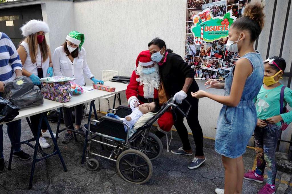 Un Santa Claus para alimentar - noticiasACN