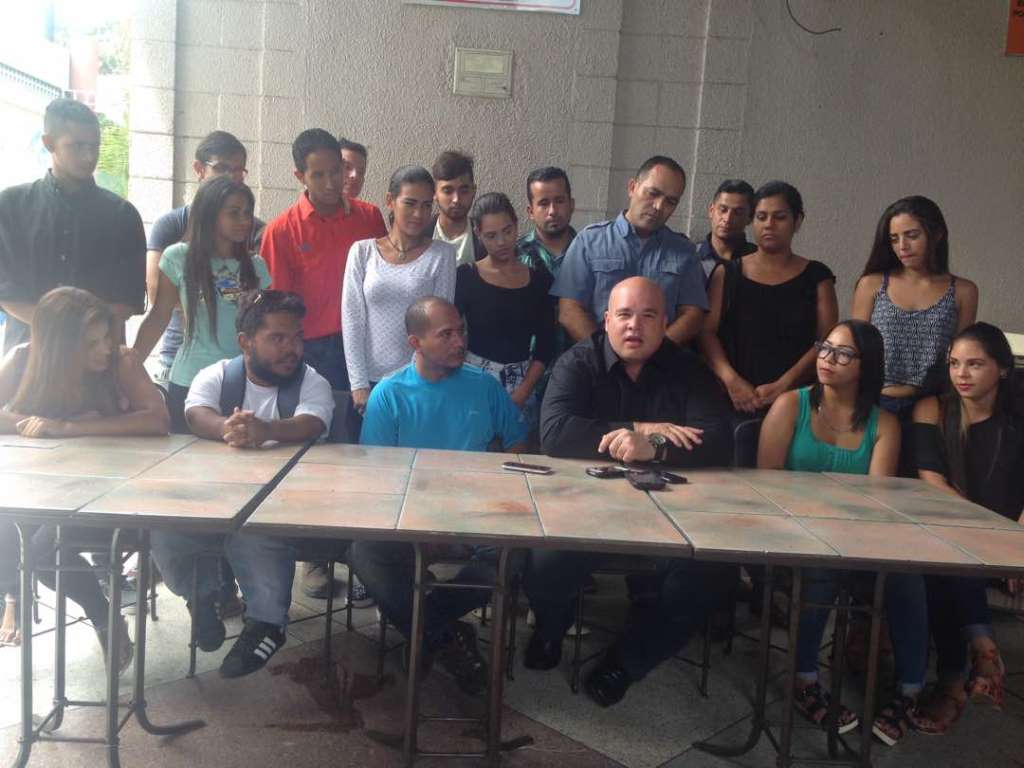 chavismo-voluntariado-naguanagua-acn