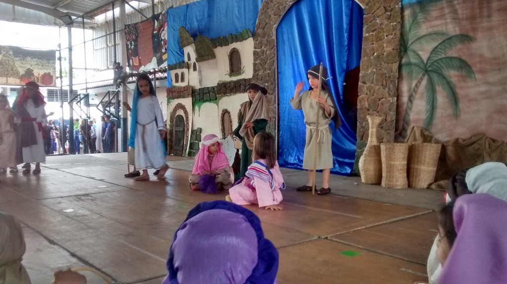 Colegio Sagrado Corazón, nota de prensa-acn