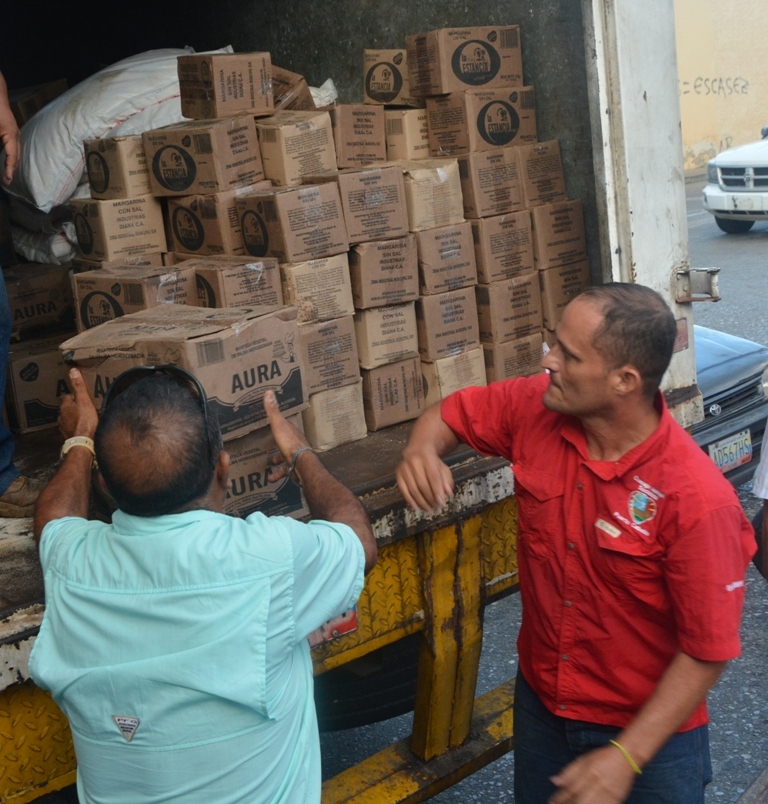 Entregan materia prima a panaderías de Puerto Cabello-acn