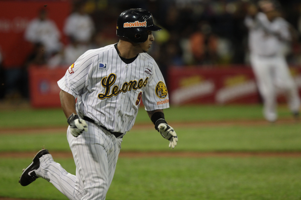 Leones finalmente le ganó al Magallanes