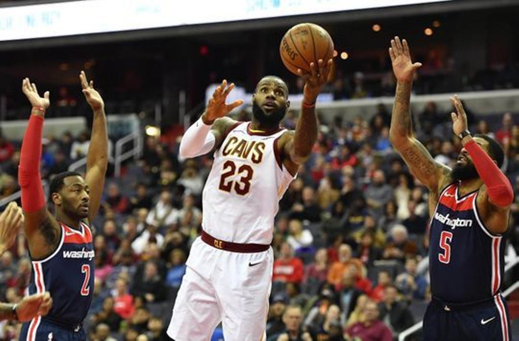 LeBron-ACN