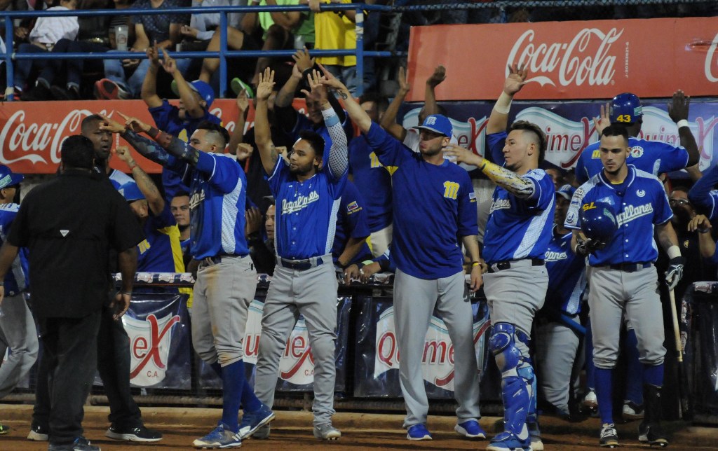 Magallanes Cardenales y Leones clasificados