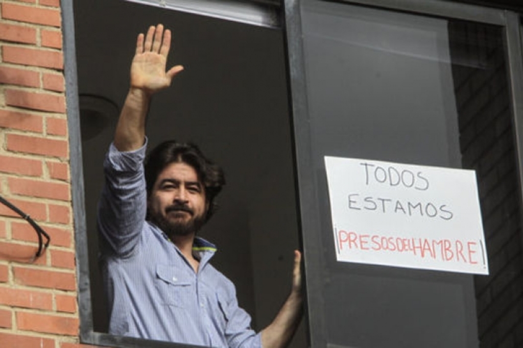 visita-daniel-ceballos-arresto-domiciliario-acn
