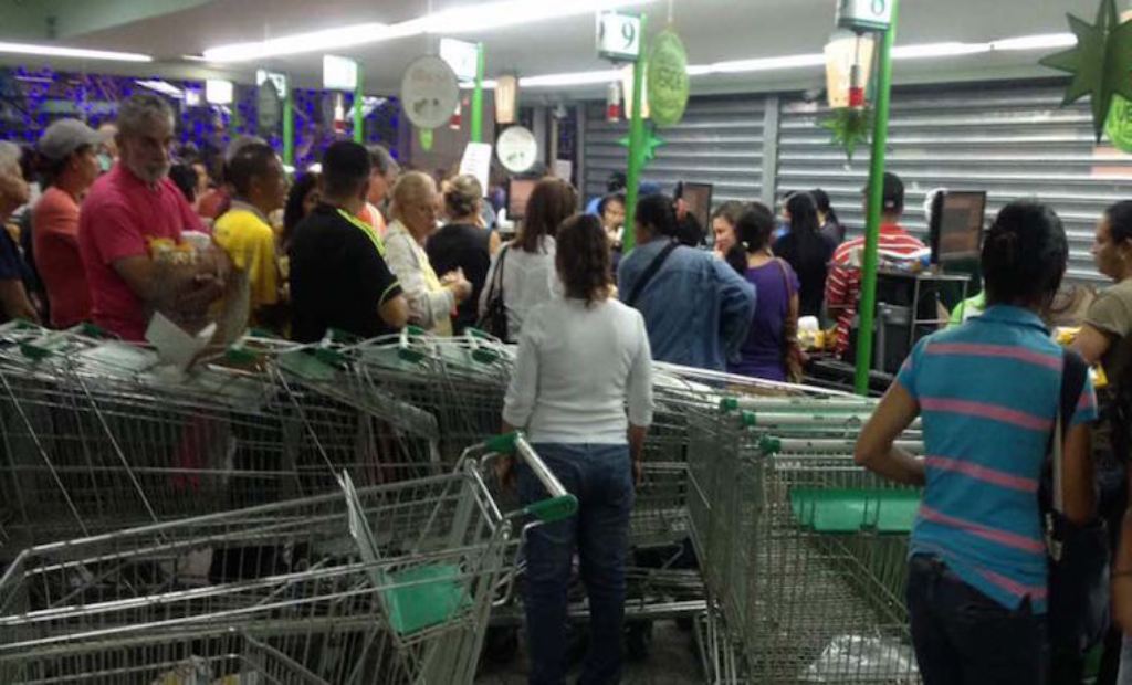 terrazas del ávila-supermercado-acn