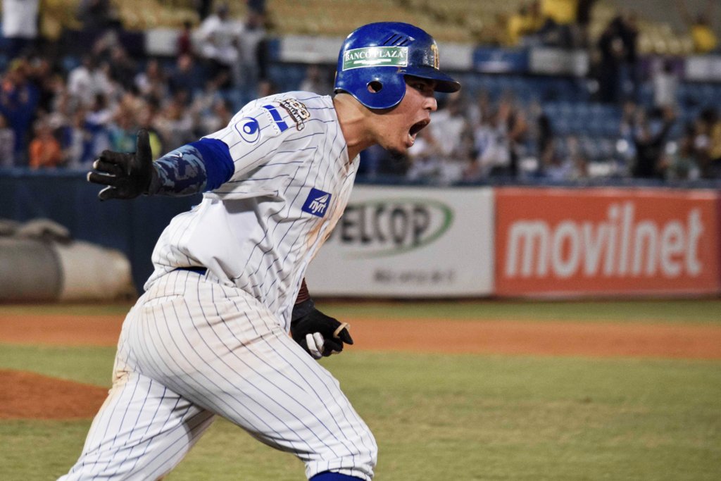 Rayder Ascanio le dio la victoria a Magallanes sobre Caribes - ACN