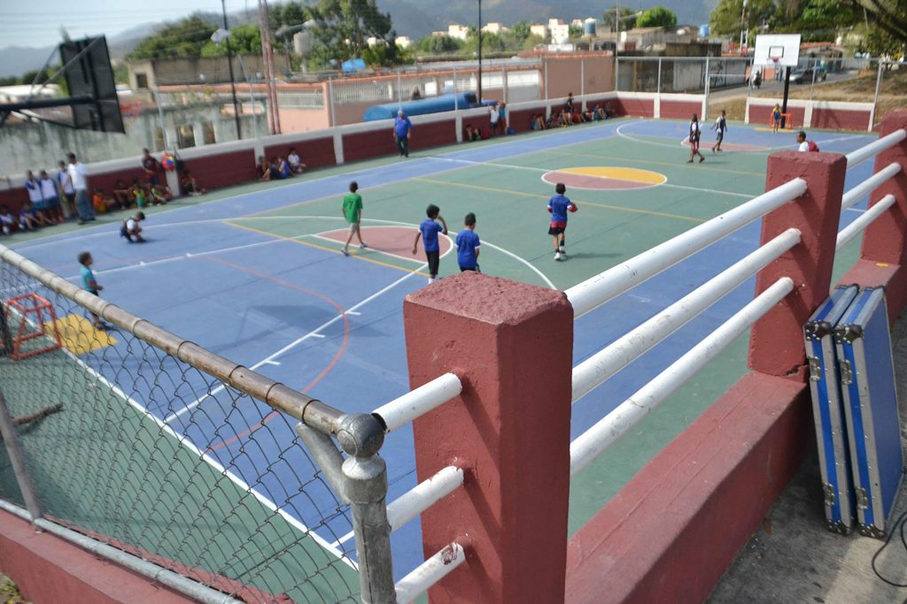 Canchas-deportiva-reinaugurad