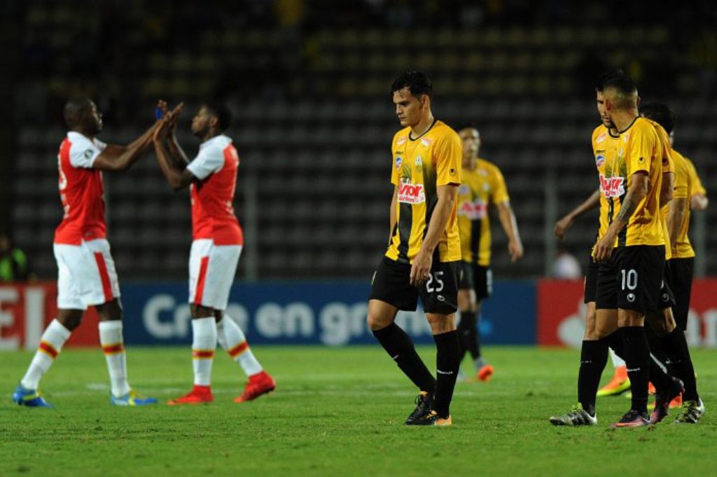 Deportivo Táchira no pudo ante Santa Fe en Pueblo Nuevo - ACN