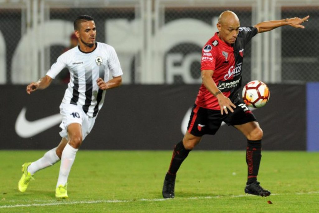 Zamora FC no pudo contra Colón en Copa Sudamericana - ACN