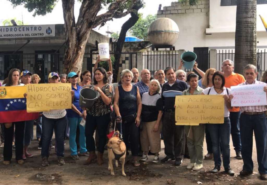 vecinos-trigal-protesta-agua-acn