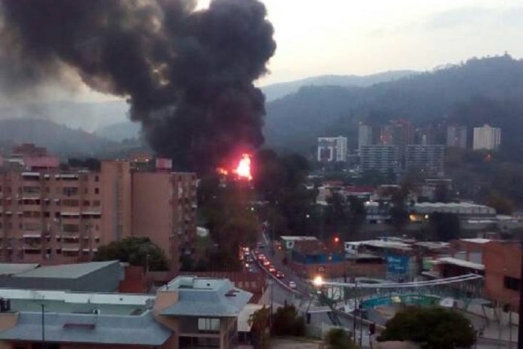 Incendio consumió alimentos y electrodomésticos