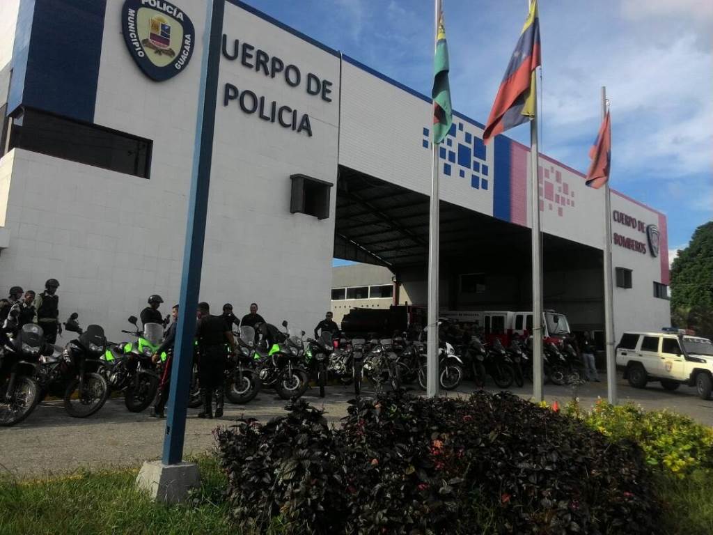 Apresan hombre, golpear a su sobrina, riña callejera - acn