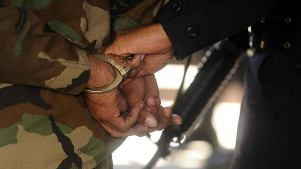 Detienen a militar, cómplice, decapitar, delincuente, decapitar un delincuente - acn