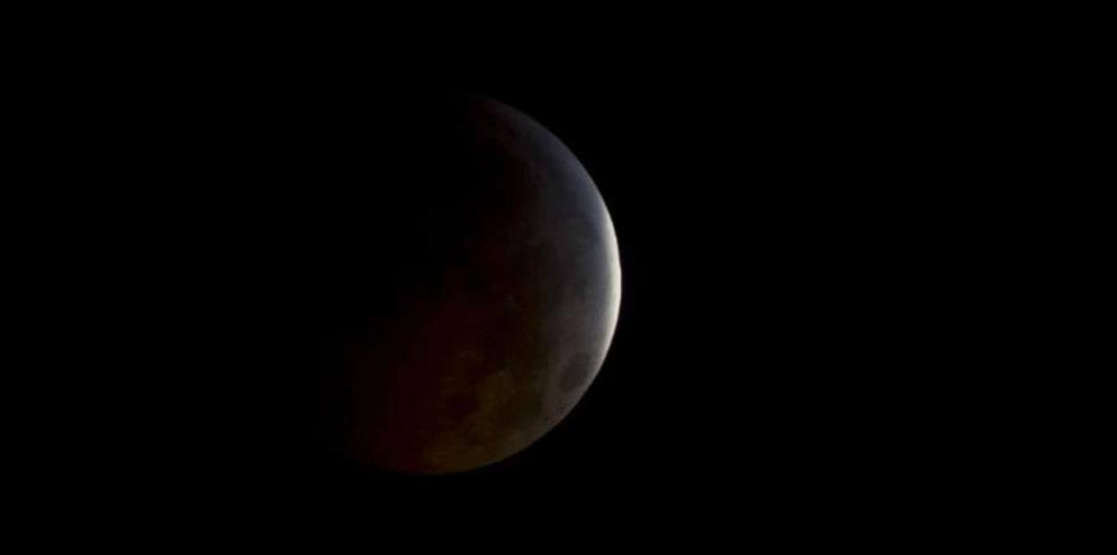 Eclipse lunar - acn