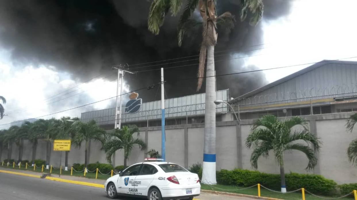 Incendio en Plumrose - acn