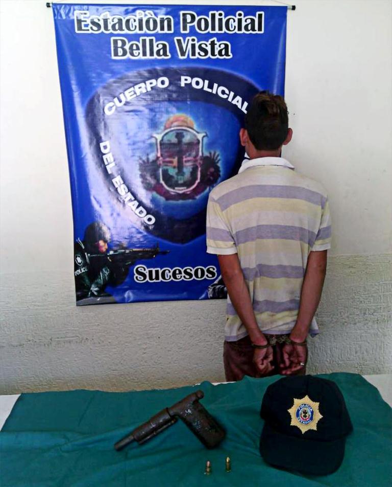Detenido adolescente que hurto en la UC