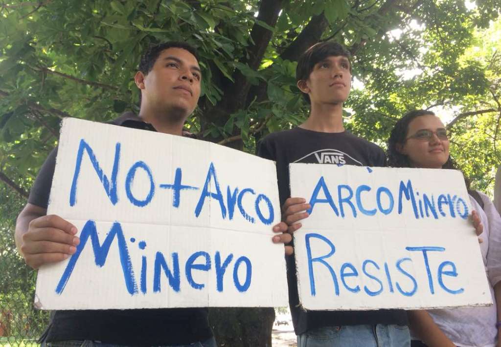 estudiantes rechazan explotación