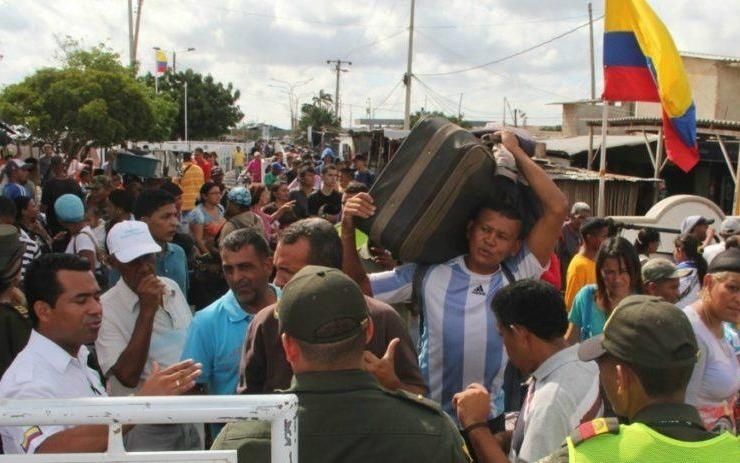 Desplazadas miles - acn