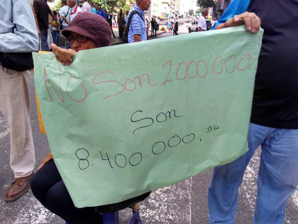 Adultos mayores -acn