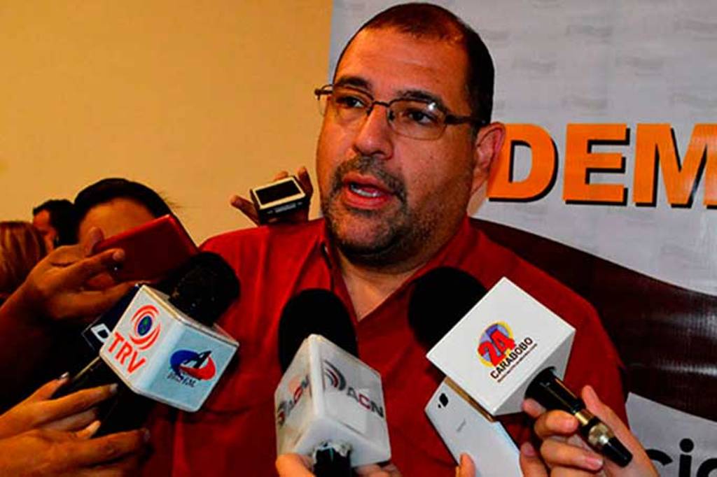 Diputado Héctor Breña - acn