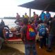 zulianos sufren para cruzar el lago de Maracaibo