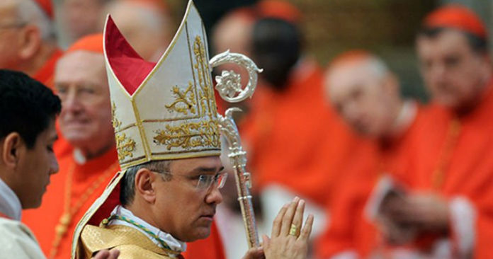 Más cerca del Papa - acn