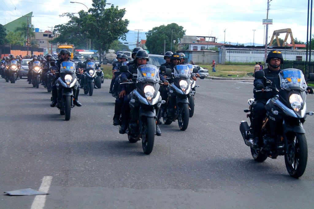 600 efectivos - acn