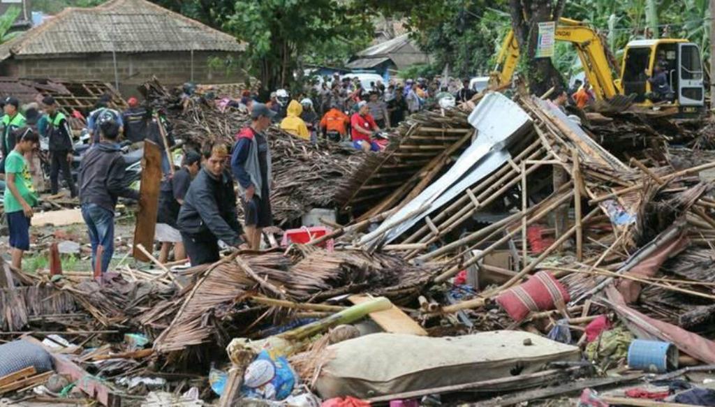Indonesia por tsunami - acn