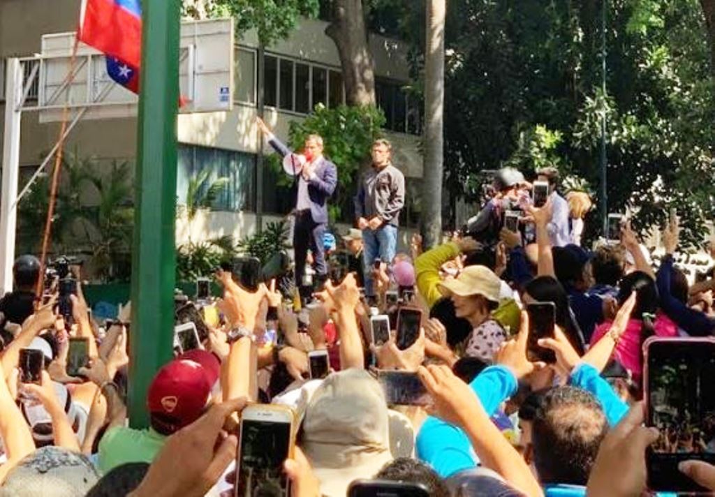 Juan Guaidó se traslada - noticiasACN