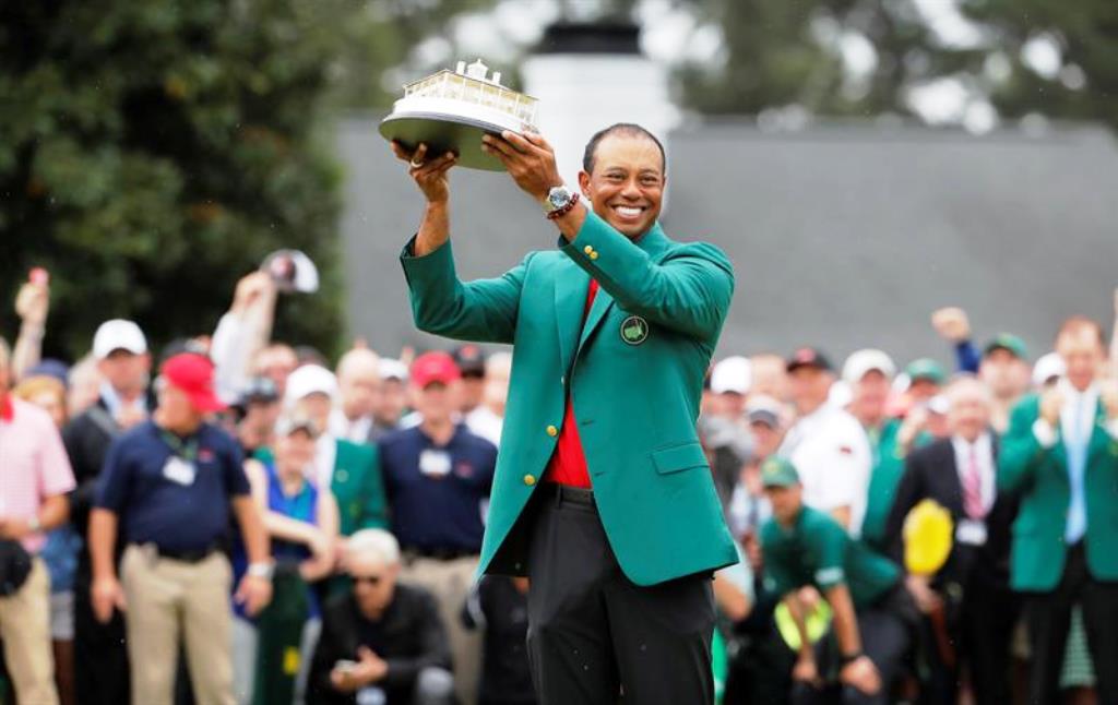 Tiger Woods luce - noticiasACN