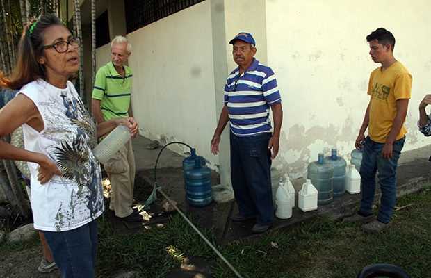 ACN UCV agua