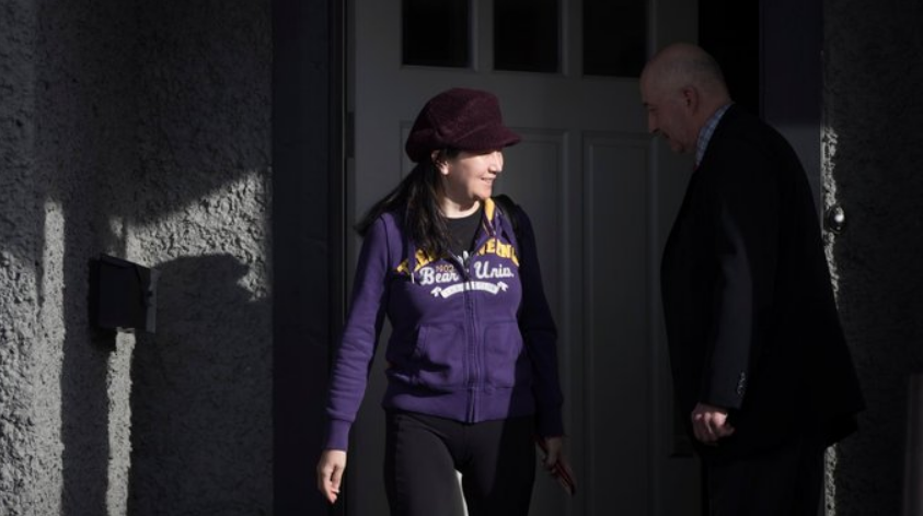 Ejecutiva de Huawei regresa a la corte y enfrenta extradición