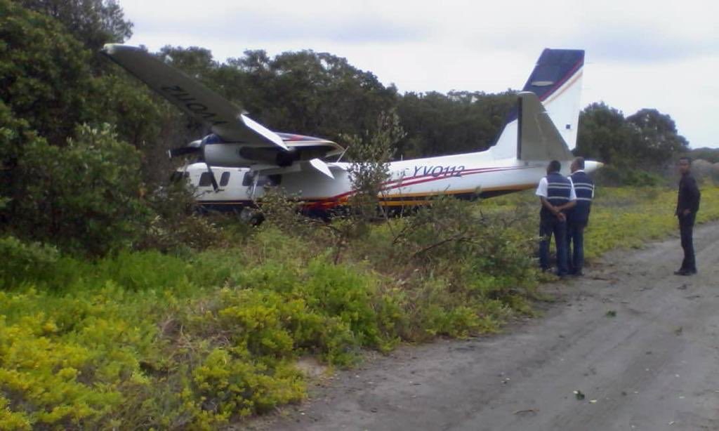 Otro ángulo de la aeronave accidentada en Los Roques. Foto: fuentes.