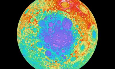 Descubren una enorme masa metálica enterrada en la Luna