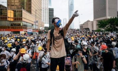 Protestas en Hong Kong: la presidenta condena los disturbios