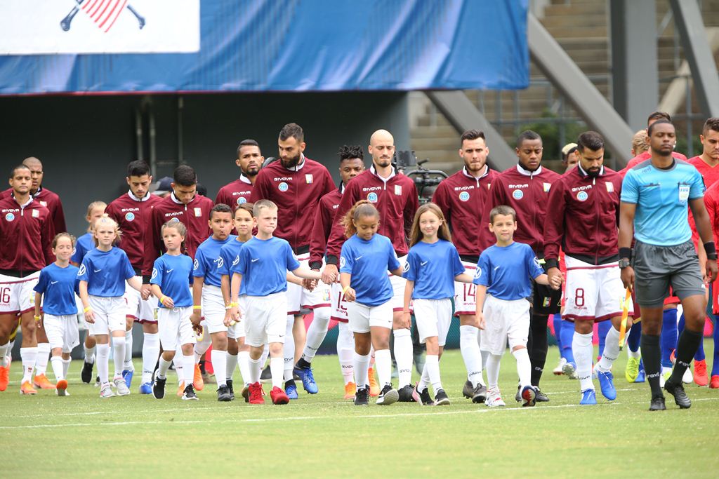 Vinotinto con ilusión - noticiasACN