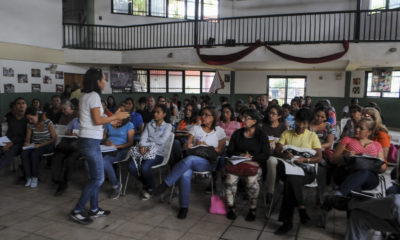 Diplomados derechos de la mujer, en Naguanagua. ACN