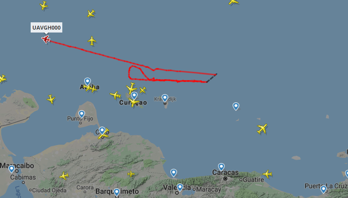 Mediante la aplicación Flightradar24, localizaron la aeronave sobre espacio aéreo venezolano. Foto: fuentes.