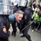 Policía rusa detiene casi 100 manifestantes opositores en Moscú