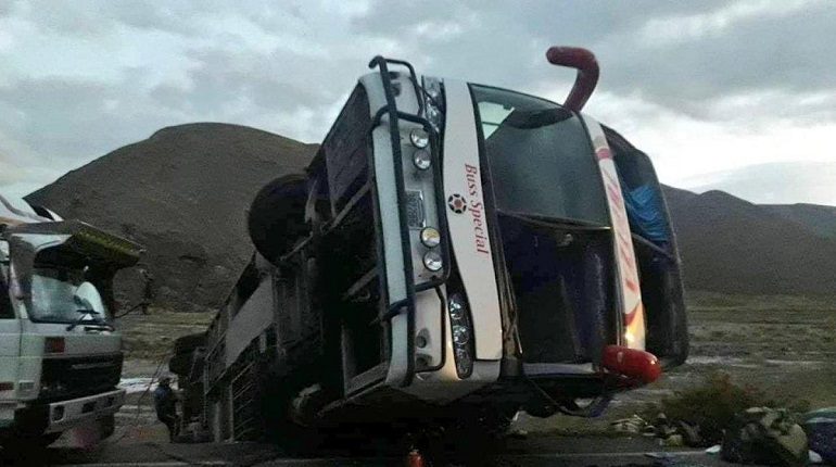 volcamiento autobús en Bolivia. ACN
