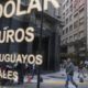 Argentina impone controles monetarios para estabilizar la economía