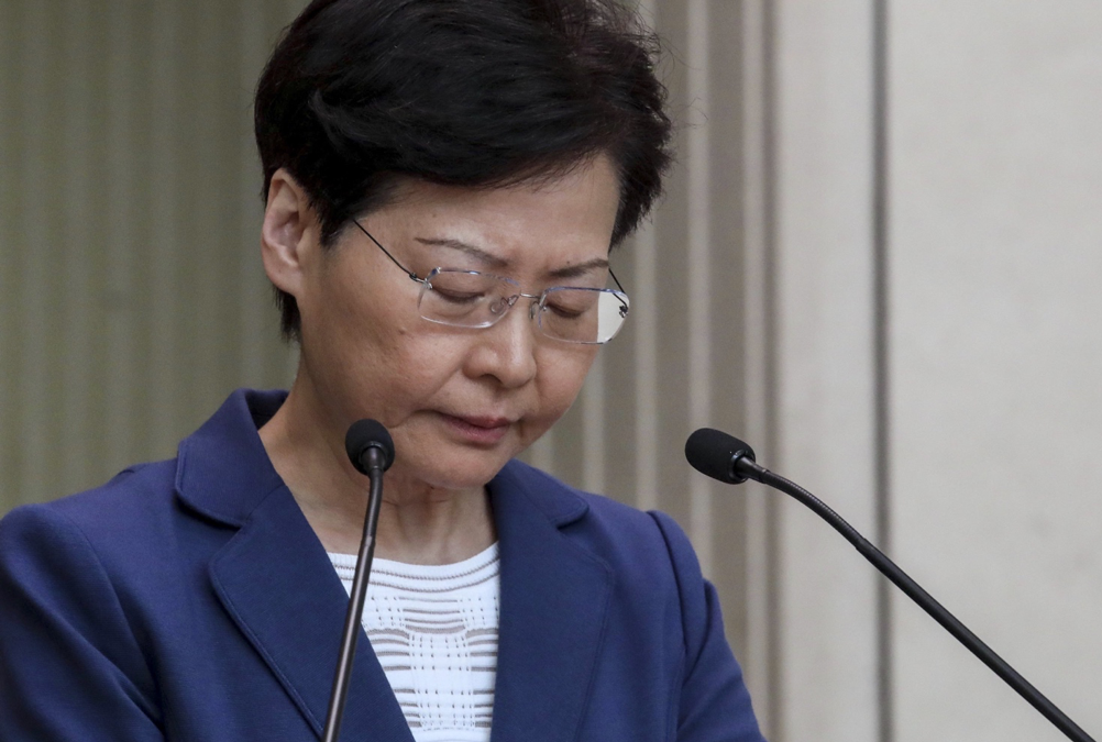 Presidenta de Hong Kong dijo en un audio que renunciaría si pudiera