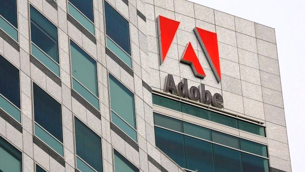 Adobe suspenderá cuentas - noticiasACN