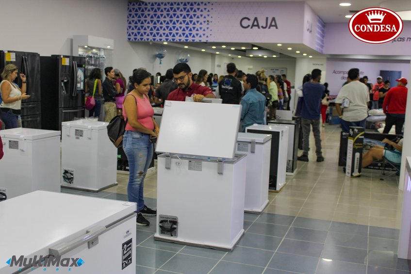 Multimax Store Condesa Manzur Dagga