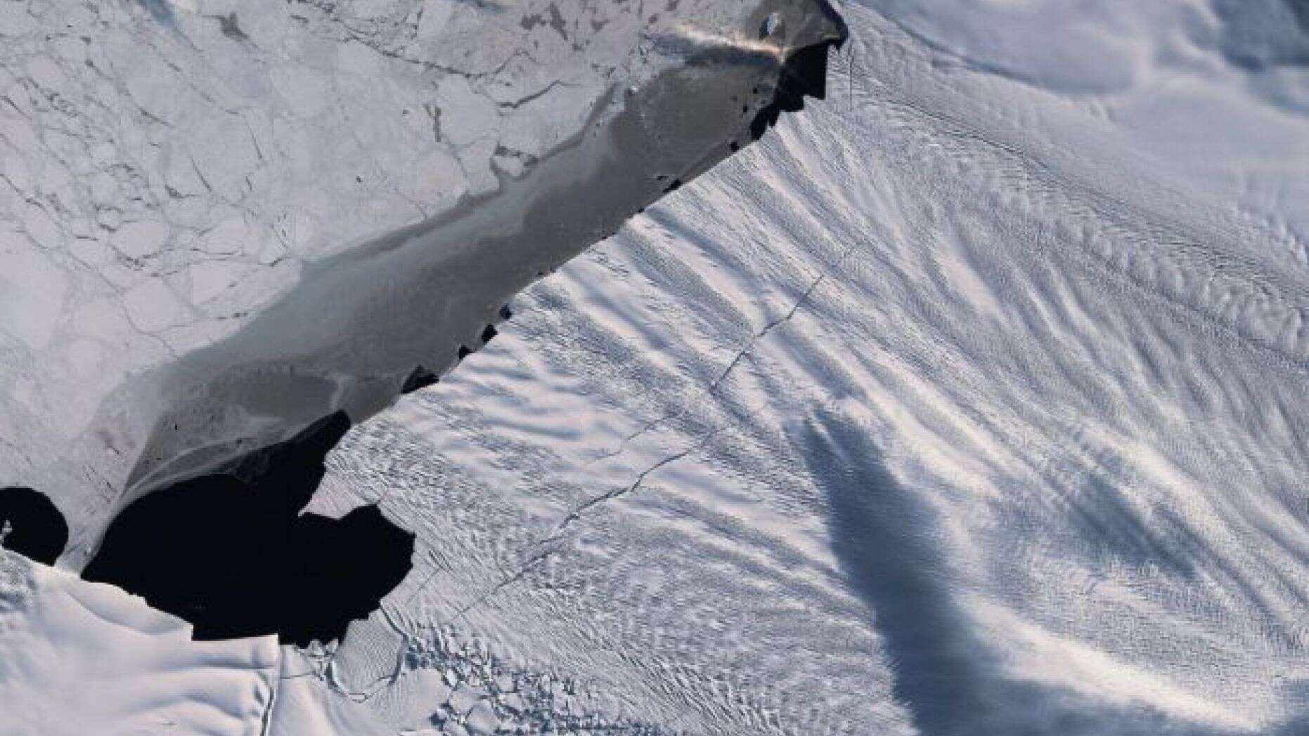 Glaciar Antártico podría crear un Iceberg 4 veces mas grande que Manhattan