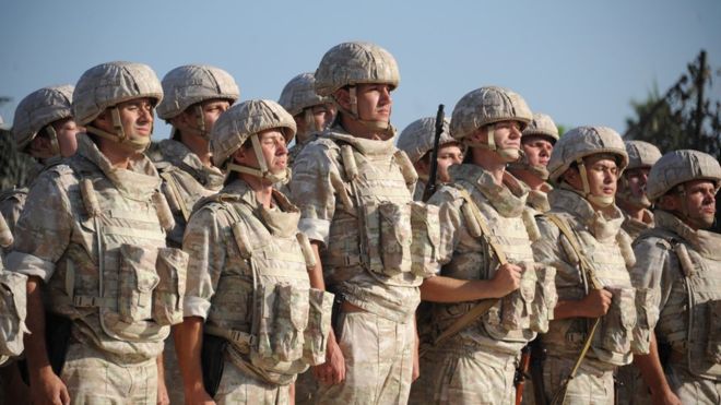 Rusia despliega sus tropas en la frontera norte de Siria