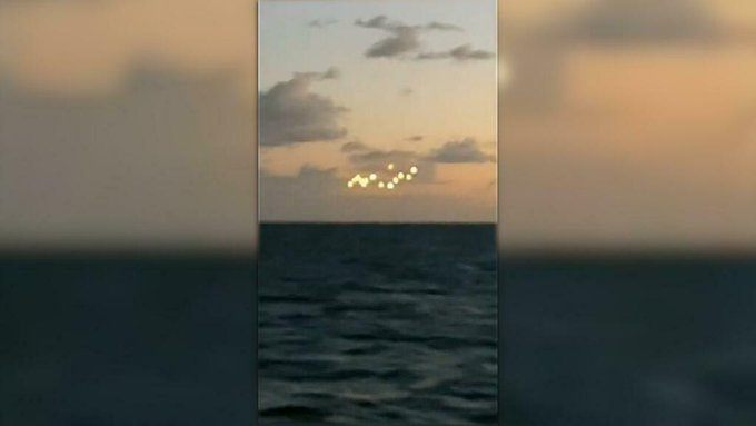 Avistamiento masivo de ovnis en Carolina del Norte se vuelve viral