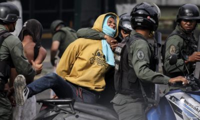 Jugar en un pesebre - ACN